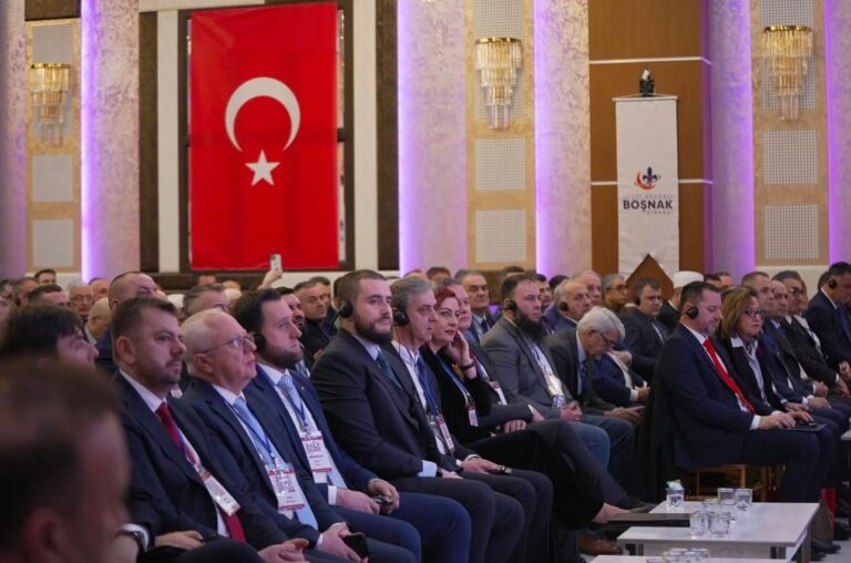 Uluslararası Boşnak Zirvesi’nde Türkiye–Balkan İş Birliği Fırsatlarını Değerlendirdik Galeri