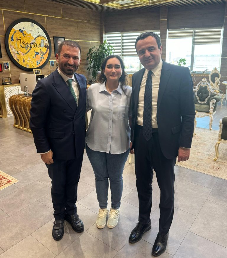 Kosova Başbakanı Albin Kurti’den Hadımköy’deki Fabrikamıza Ziyaret Galeri