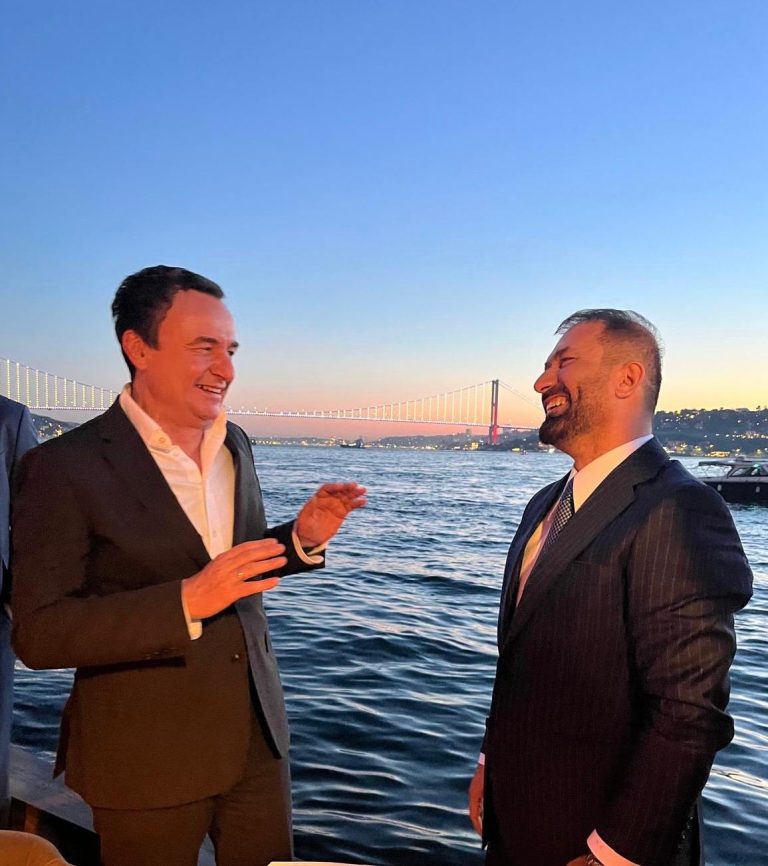 Kosova Başbakanı Albin Kurti’den Hadımköy’deki Fabrikamıza Ziyaret Galeri